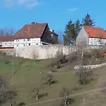 מלון Garni Burg Waldenstein Rudersberg