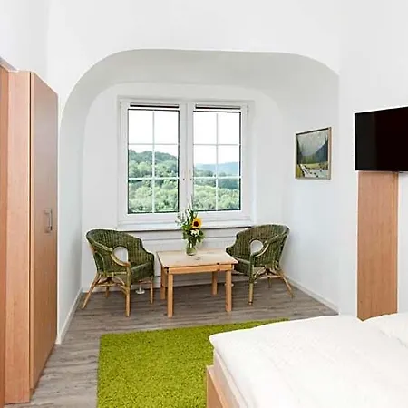 Garni Burg Waldenstein 3*